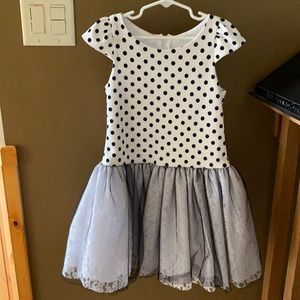 Girls dress
